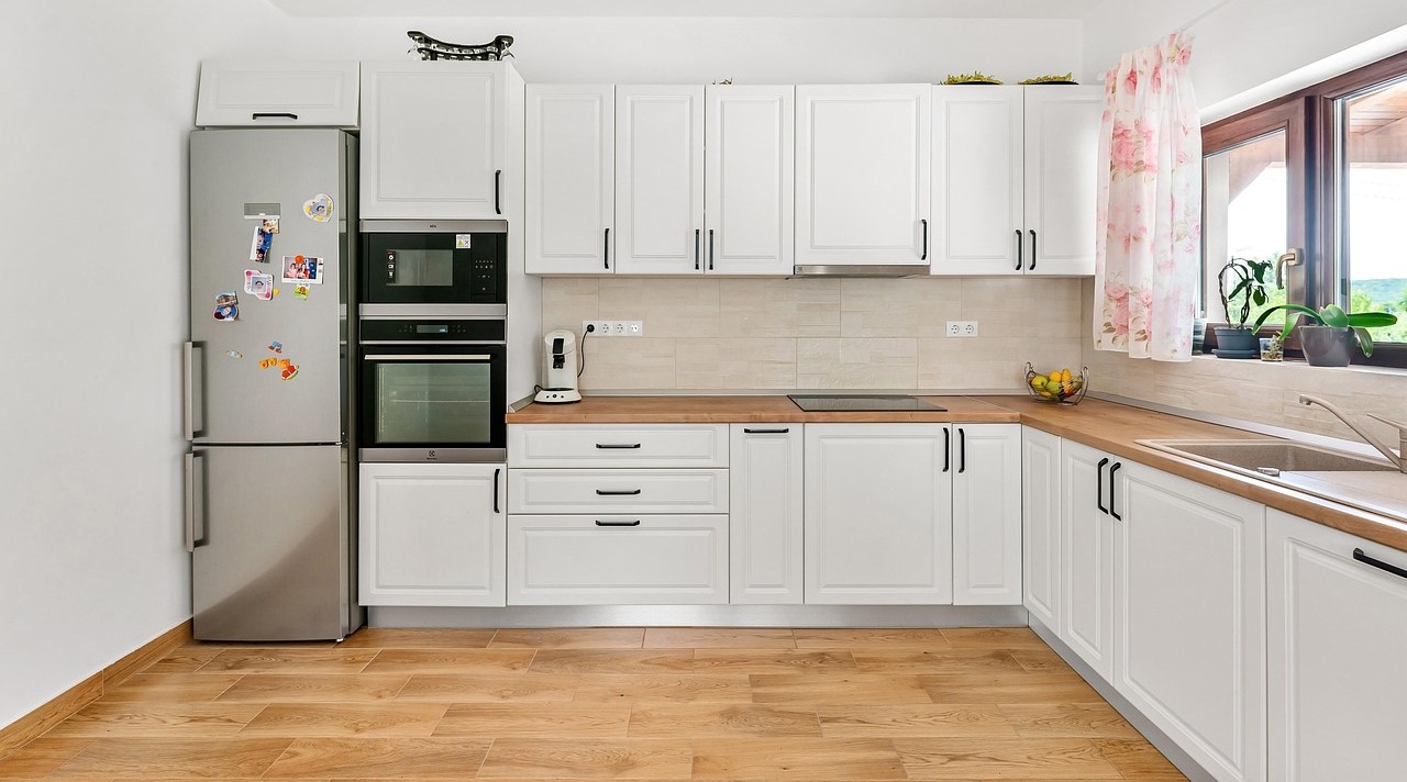 Wardrobe & Storage Banner